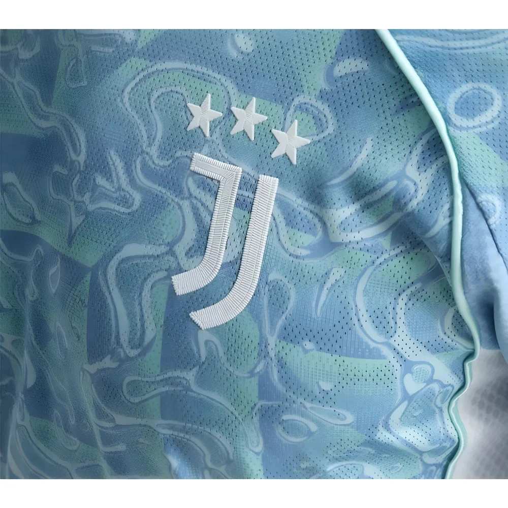 2025-2026 Juventus Authentic Away Shirt - Image 2