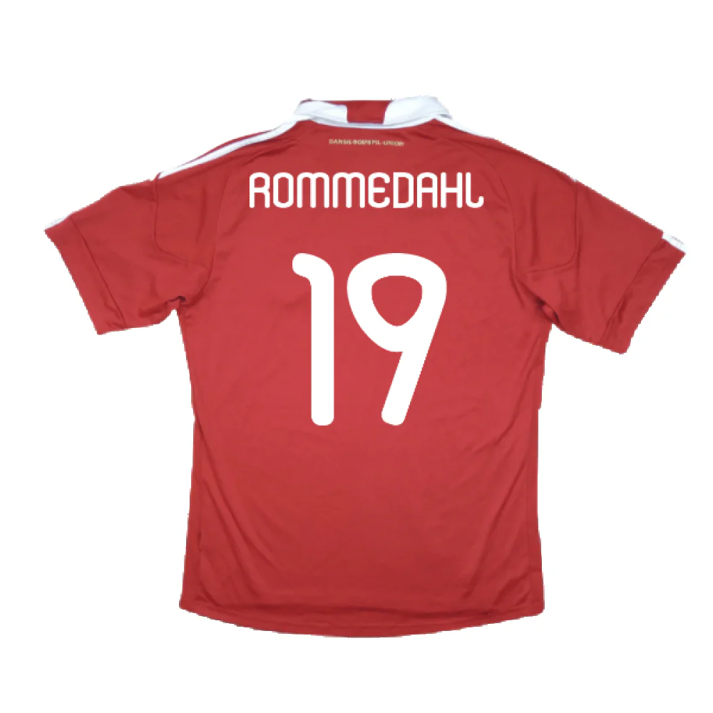 Denmark 2010-11 Home Shirt (M) (Excellent) (Rommedahl 19) - Image 2