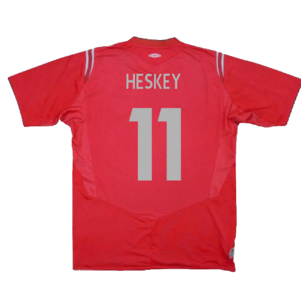 England 2004-06 Away Shirt (M) (Excellent) (Heskey 11) - Image 2